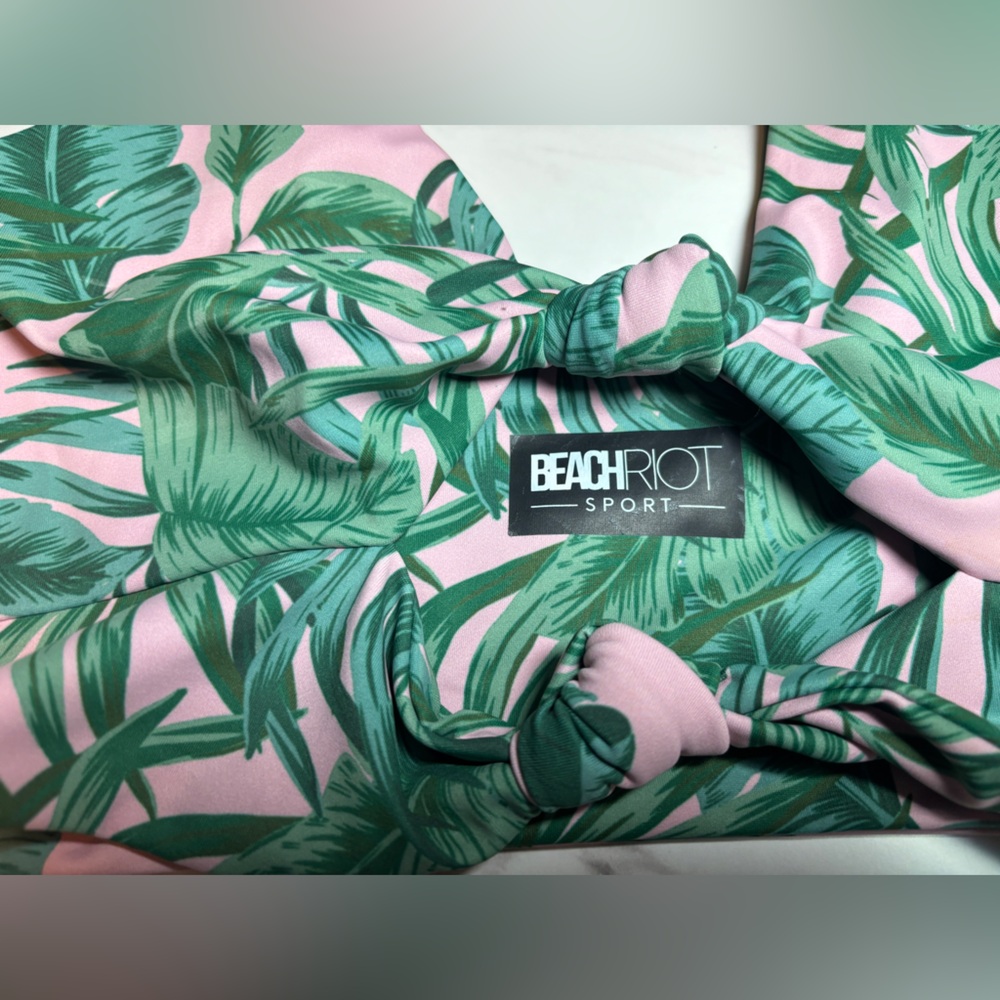 Beach Riot Tropical Leaf Cutout Bikini Workout Top in Green and Pink - Picture 5 of 5